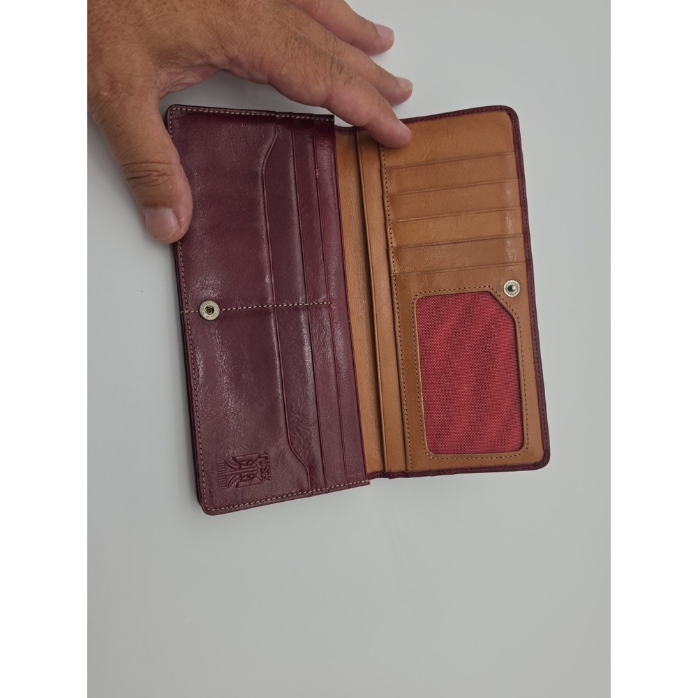 Tusk Leather Women's Wallet - Picture 6 of 10